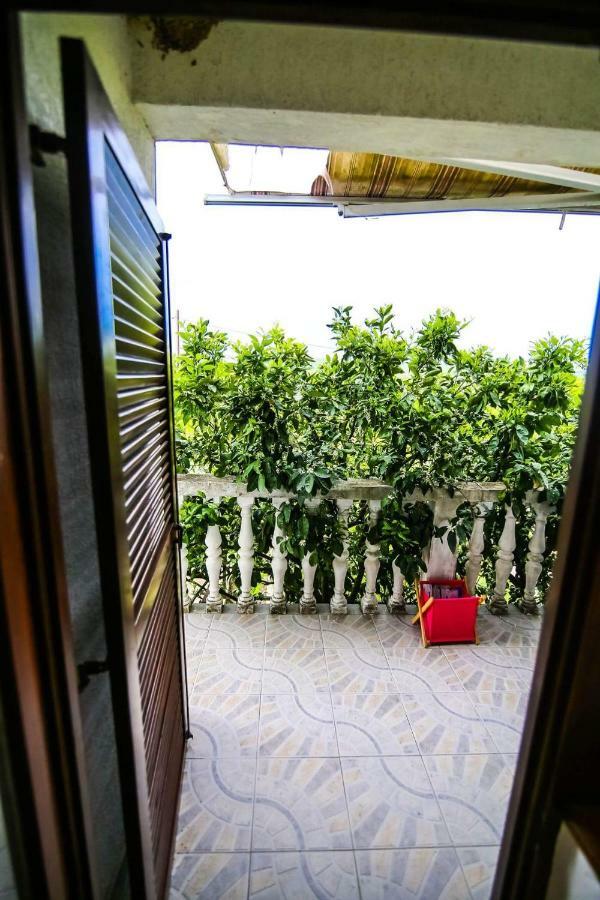 Kuca Za Odmor Luca Apartment โพเซดารเย ภายนอก รูปภาพ